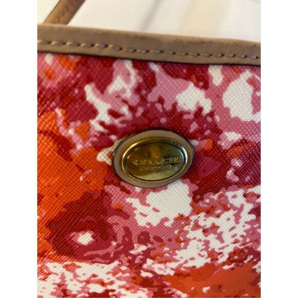 Coach pink coral shoulder bag 11x15" 8" handles zipper tote - Picture 7 of 11